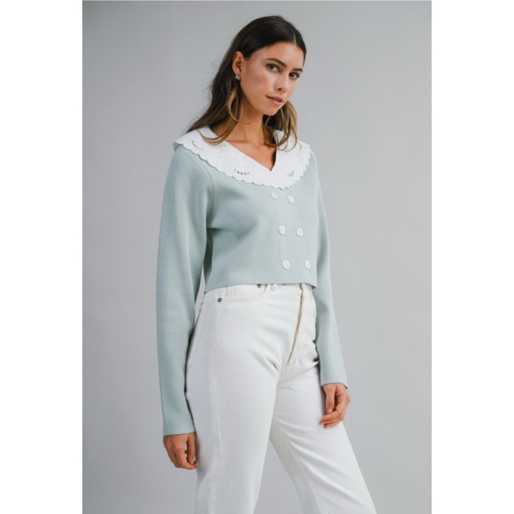 1141 • Seafoam Knit Double Breast Cardigan Top w/White Scallop Cotton Collar - Picture 5 of 11